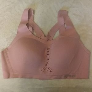 34D Victoria's Secret Sport Bra